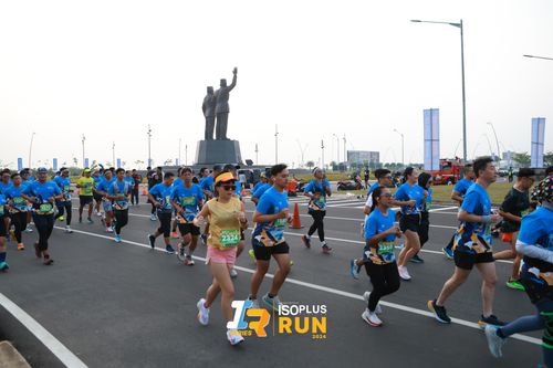 Race photo from ISOPlus Run 2024 Jakarta