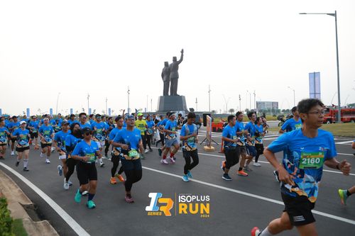Race photo from ISOPlus Run 2024 Jakarta