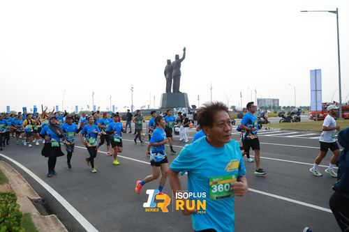 Race photo from ISOPlus Run 2024 Jakarta