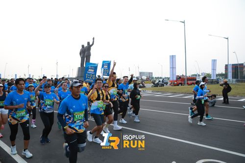 Race photo from ISOPlus Run 2024 Jakarta