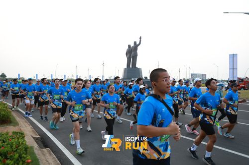 Race photo from ISOPlus Run 2024 Jakarta