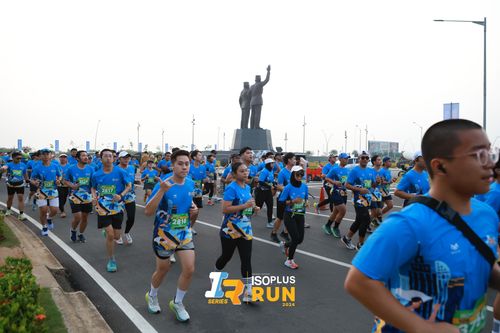 Race photo from ISOPlus Run 2024 Jakarta