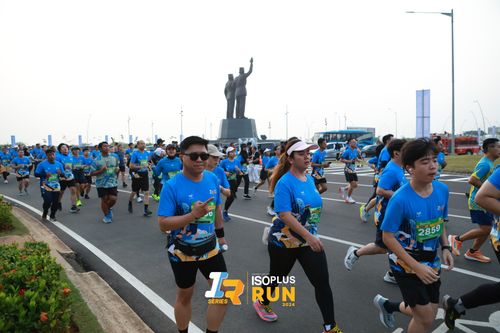 Race photo from ISOPlus Run 2024 Jakarta