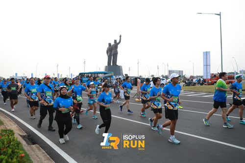 Race photo from ISOPlus Run 2024 Jakarta