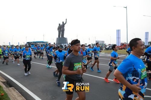 Race photo from ISOPlus Run 2024 Jakarta