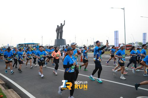Race photo from ISOPlus Run 2024 Jakarta