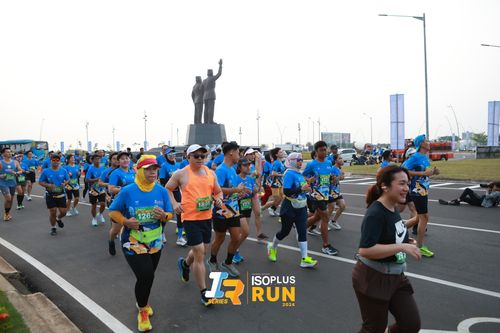 Race photo from ISOPlus Run 2024 Jakarta