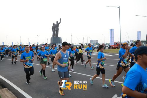 Race photo from ISOPlus Run 2024 Jakarta