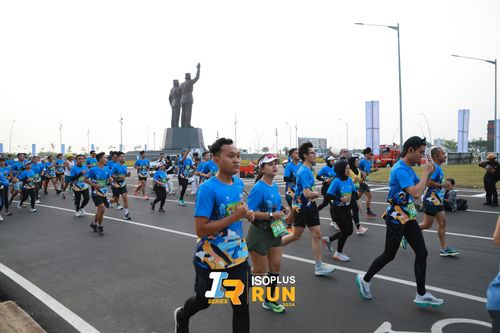 Race photo from ISOPlus Run 2024 Jakarta