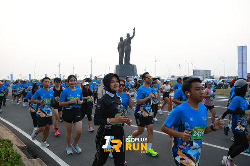 Race photo from ISOPlus Run 2024 Jakarta