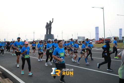 Race photo from ISOPlus Run 2024 Jakarta