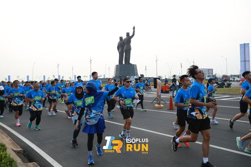 Race photo from ISOPlus Run 2024 Jakarta