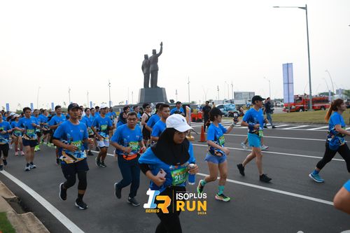 Race photo from ISOPlus Run 2024 Jakarta
