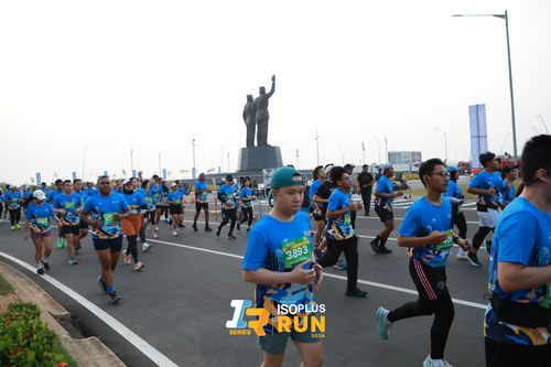 Race photo from ISOPlus Run 2024 Jakarta