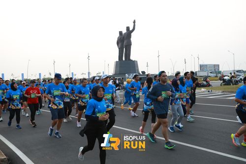 Race photo from ISOPlus Run 2024 Jakarta