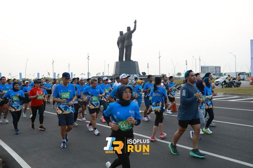 Race photo from ISOPlus Run 2024 Jakarta