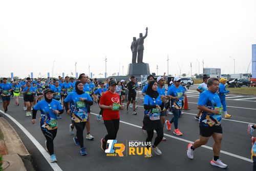 Race photo from ISOPlus Run 2024 Jakarta