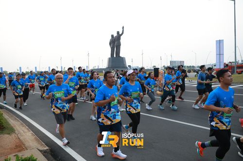 Race photo from ISOPlus Run 2024 Jakarta