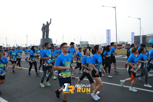 Race photo from ISOPlus Run 2024 Jakarta