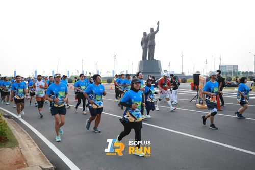 Race photo from ISOPlus Run 2024 Jakarta