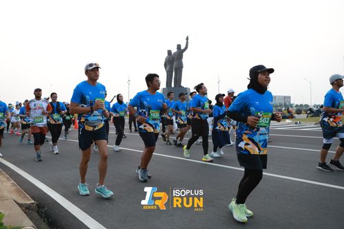Race photo from ISOPlus Run 2024 Jakarta