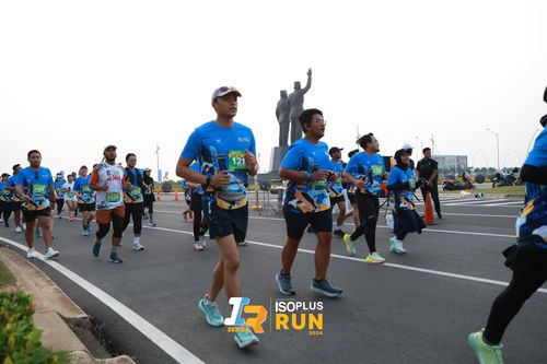 Race photo from ISOPlus Run 2024 Jakarta