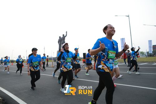 Race photo from ISOPlus Run 2024 Jakarta