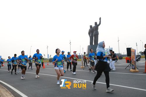 Race photo from ISOPlus Run 2024 Jakarta