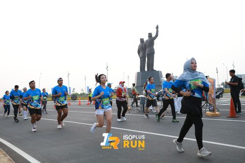 Race photo from ISOPlus Run 2024 Jakarta