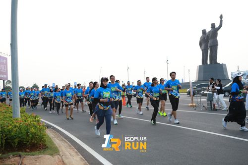 Race photo from ISOPlus Run 2024 Jakarta