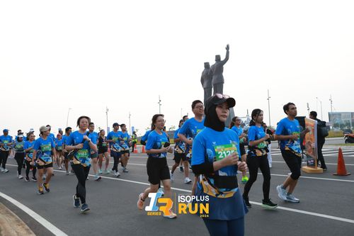 Race photo from ISOPlus Run 2024 Jakarta
