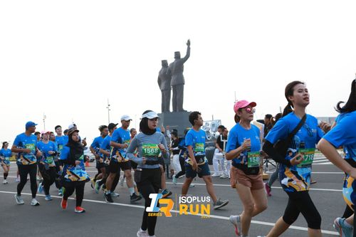 Race photo from ISOPlus Run 2024 Jakarta