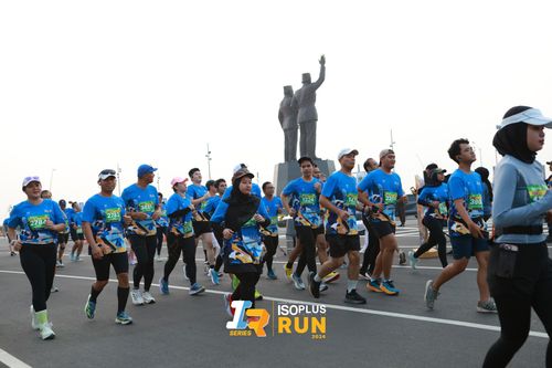 Race photo from ISOPlus Run 2024 Jakarta