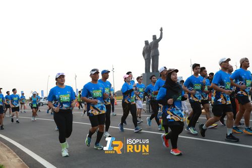 Race photo from ISOPlus Run 2024 Jakarta