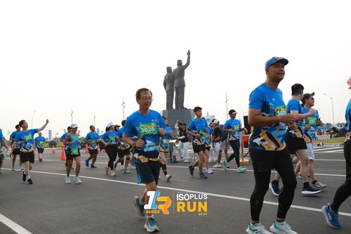 Race photo from ISOPlus Run 2024 Jakarta