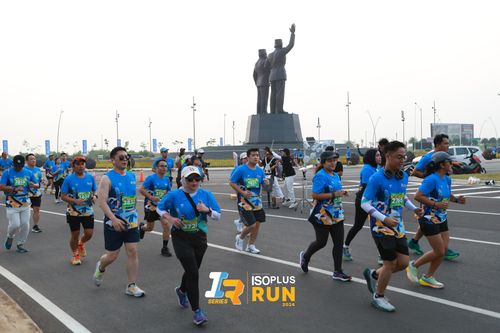 Race photo from ISOPlus Run 2024 Jakarta