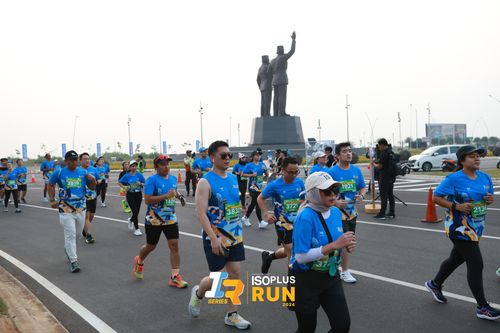 Race photo from ISOPlus Run 2024 Jakarta