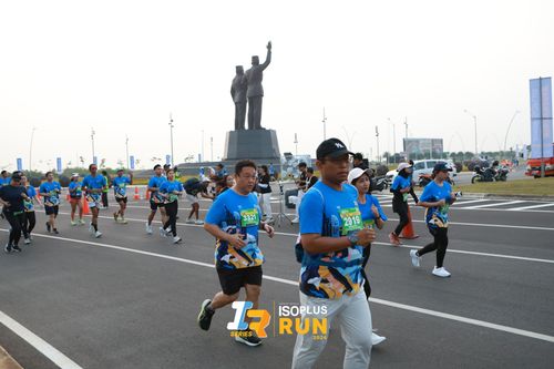 Race photo from ISOPlus Run 2024 Jakarta