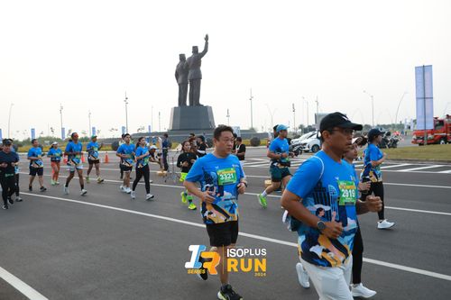 Race photo from ISOPlus Run 2024 Jakarta