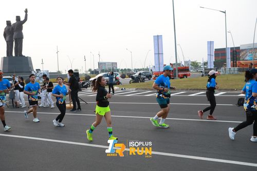 Race photo from ISOPlus Run 2024 Jakarta