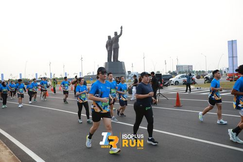 Race photo from ISOPlus Run 2024 Jakarta