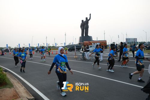 Race photo from ISOPlus Run 2024 Jakarta