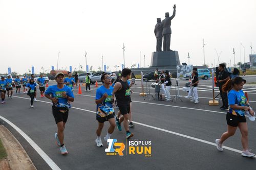 Race photo from ISOPlus Run 2024 Jakarta