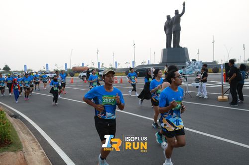 Race photo from ISOPlus Run 2024 Jakarta