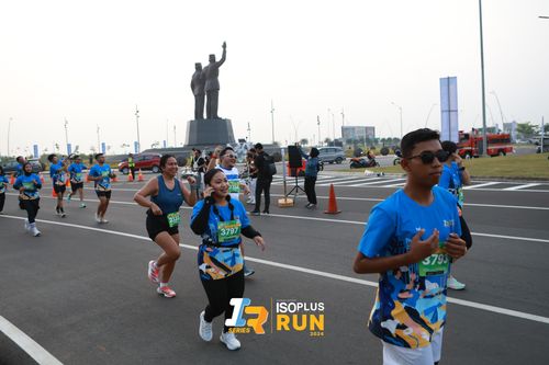 Race photo from ISOPlus Run 2024 Jakarta
