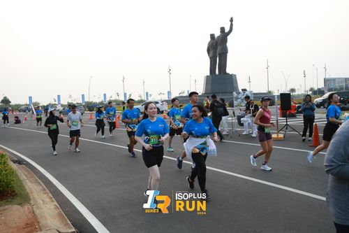 Race photo from ISOPlus Run 2024 Jakarta