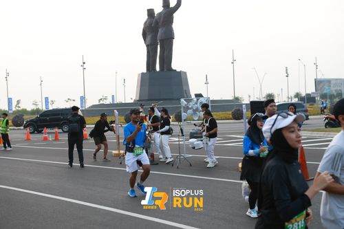 Race photo from ISOPlus Run 2024 Jakarta