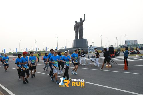 Race photo from ISOPlus Run 2024 Jakarta