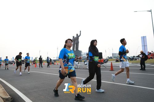 Race photo from ISOPlus Run 2024 Jakarta
