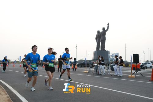 Race photo from ISOPlus Run 2024 Jakarta